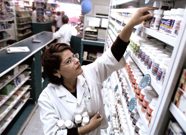 Εντός στόχου η δημόσια φαρμακευτική δαπάνη για το 2012