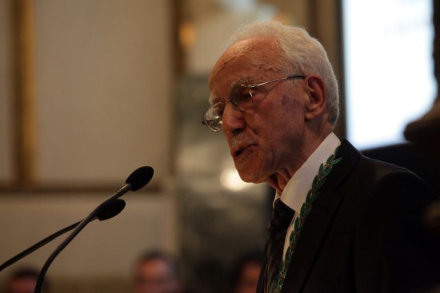 Απονεμήθηκαν τα βραβεία και οι έπαινοι της Ακαδημίας για το 2012