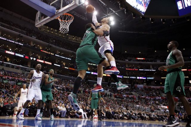 Ακάθεκτοι οι Κλίπερς, συνέτριψαν τη Βοστώνη