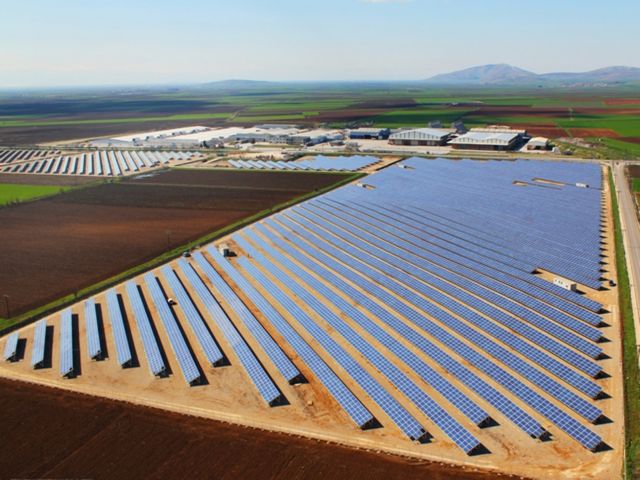 Σημαντική ανάπτυξη του τομέα των φωτοβολταϊκών το 2011