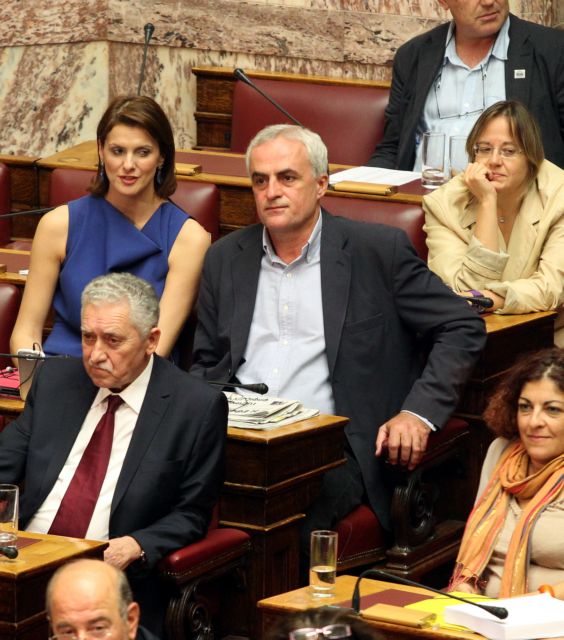 Νέος πονοκέφαλος στη ΔΗΜΑΡ από την πρόθεση Βουδούρη να ψηφίσει για τον Βενιζέλο