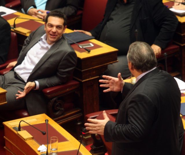 Στο «κόκκινο» η αντιπαράθεση ΣΥΡΙΖΑ – ΠΑΣΟΚ για τη λίστα Λαγκάρντ