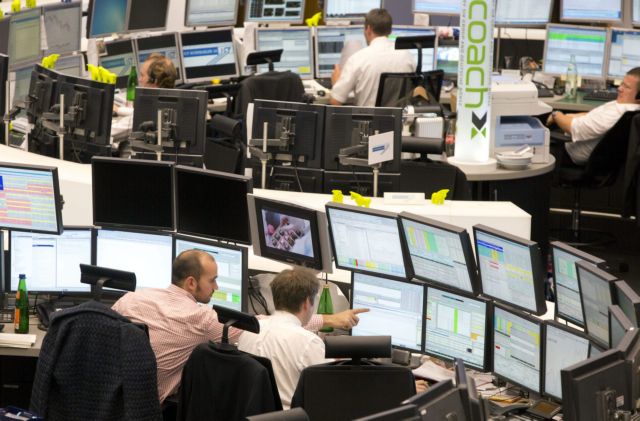 Στα 11,7 εκατ. ευρώ η αμοιβή των αναδόχων του προγράμματος επαναγοράς ομολόγων