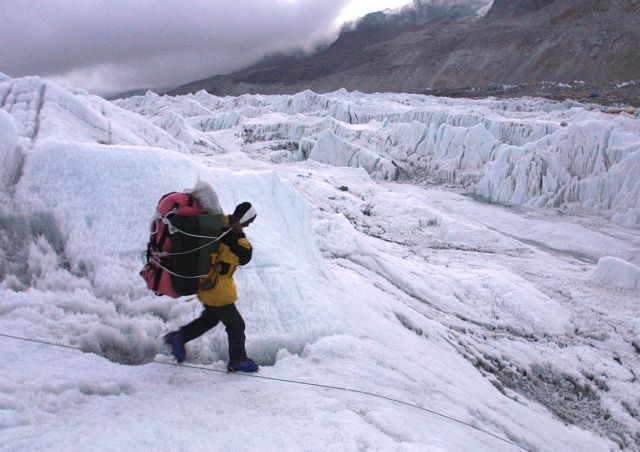 Άκαρπες οι έρευνες για τον εντοπισμό του ορειβάτη που αγνοείται στα Πιέρια Όρη