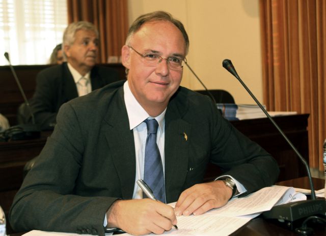 Δωρεάν εργασία για όλους τους ανέργους προτείνει ο Πέτρος Δούκας