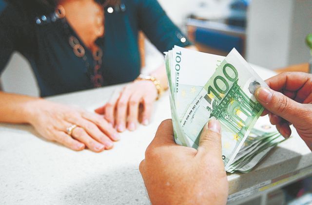 Το άνοιγμα 6.000 τραπεζικών λογαριασμών έχει ζητήσει το ΣΔΟΕ