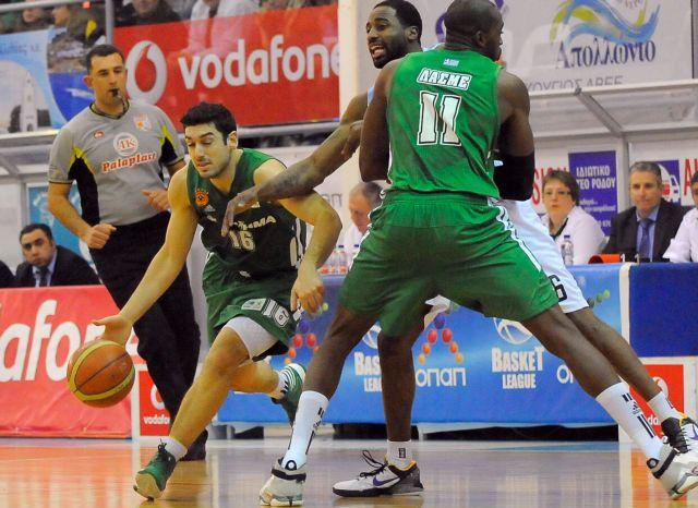 Όγδοη σερί νίκη για τον Παναθηναϊκό, 67-59 στο «Βενετόκλειο»