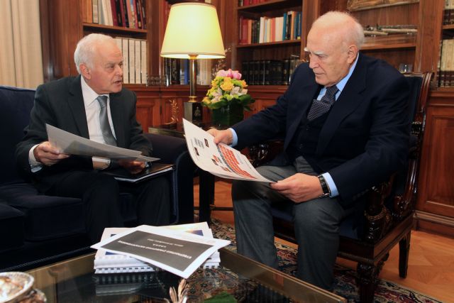 Δραστική μείωση οργανικών μονάδων με τα νέα οργανογράμματα στα υπουργεία