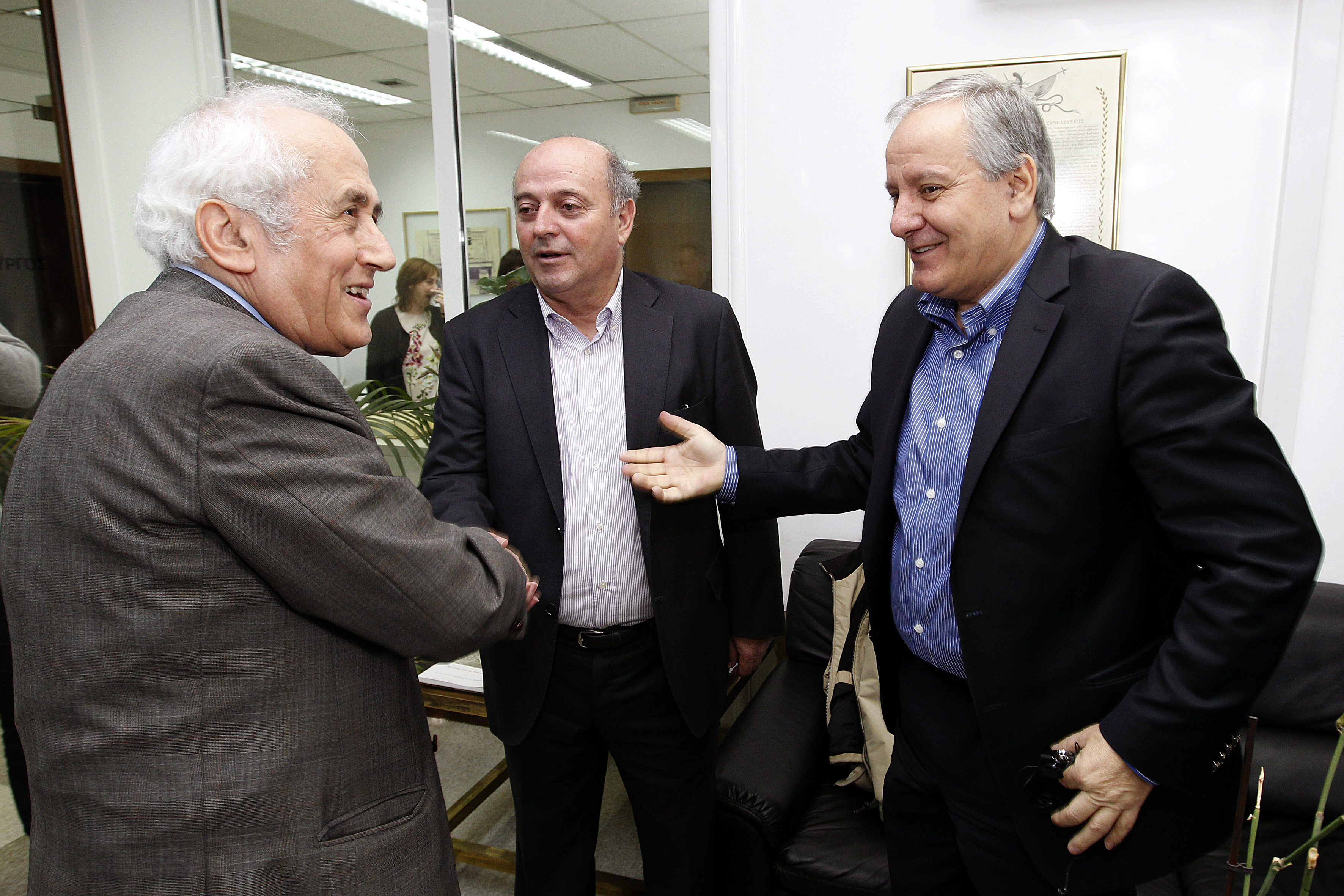 Στον υπουργό Δικαιοσύνης η ΚΕΔΕ για τα «πόθεν έσχες» των αιρετών