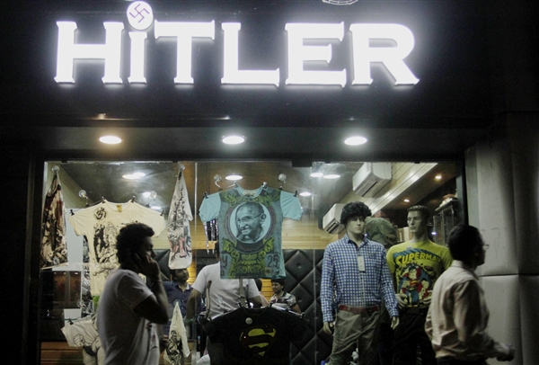 Ο Χίτλερ πουλάει στην Ινδία