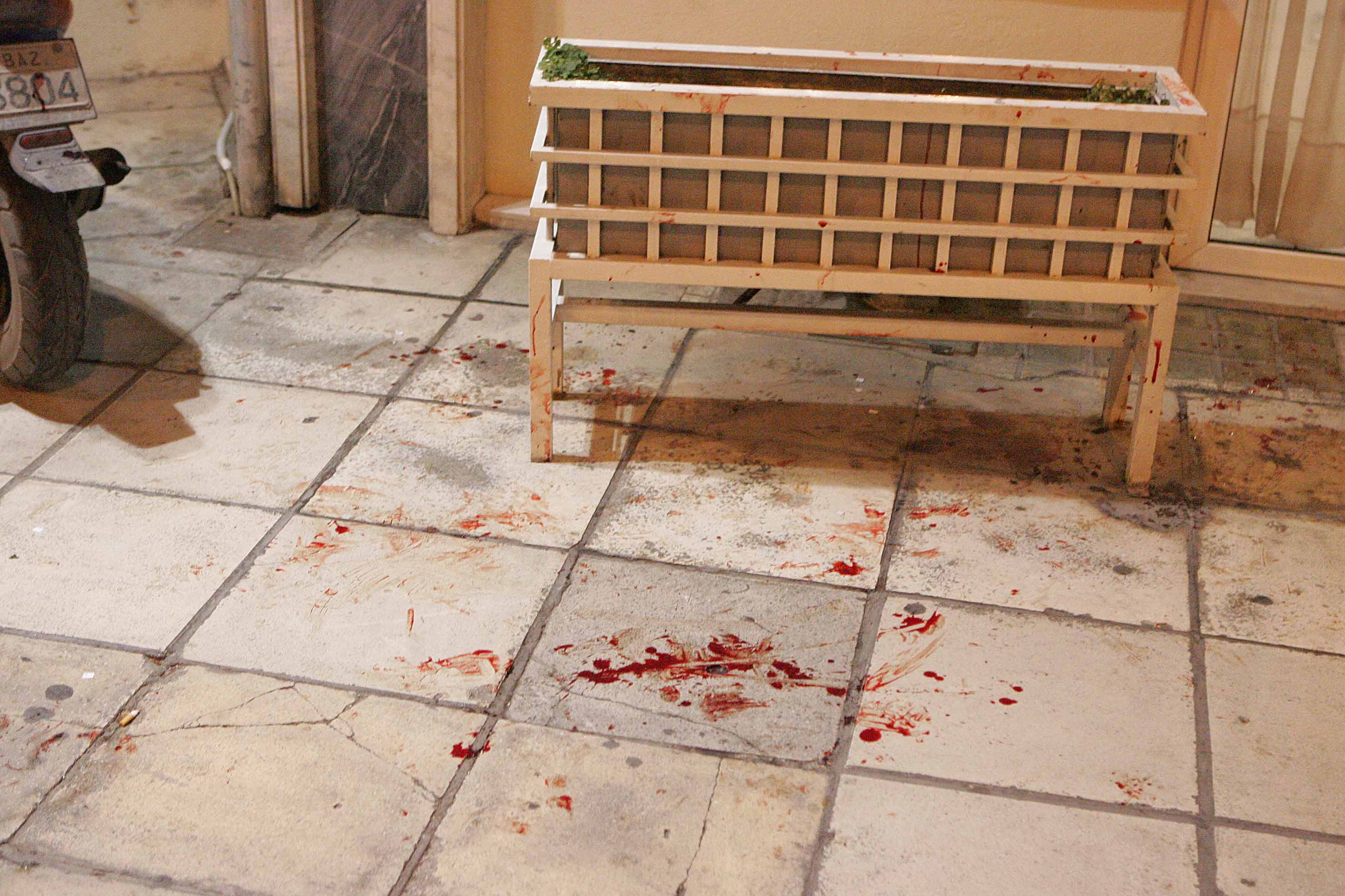 Αθώοι οι έξι από τους οκτώ αστυνομικούς για την υπόθεση της «ζαρντινιέρας»