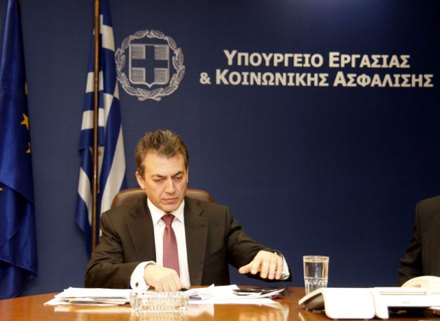Από το 2014 η ενοποίηση εισφορών και συντάξεων «υπό 3-4 ταμεία», λέει ο Γ.Βρούτσης