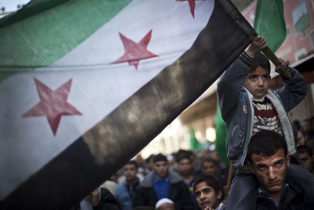 Αναβάλλει η συριακή αντιπολίτευση το σχηματισμό «εξόριστης κυβέρνησης»