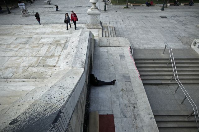Αυστηρό μήνυμα από την κυβέρνηση για τις απεργίες στα μέσα μαζικής μεταφοράς