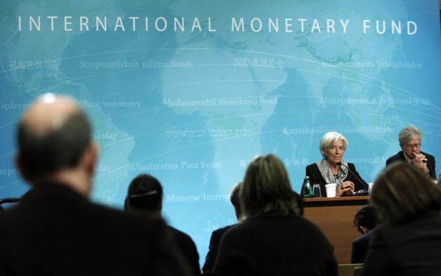 Η ύφεση στην Ευρωζώνη θα συνεχιστεί και το 2013, προβλέπει το ΔΝΤ