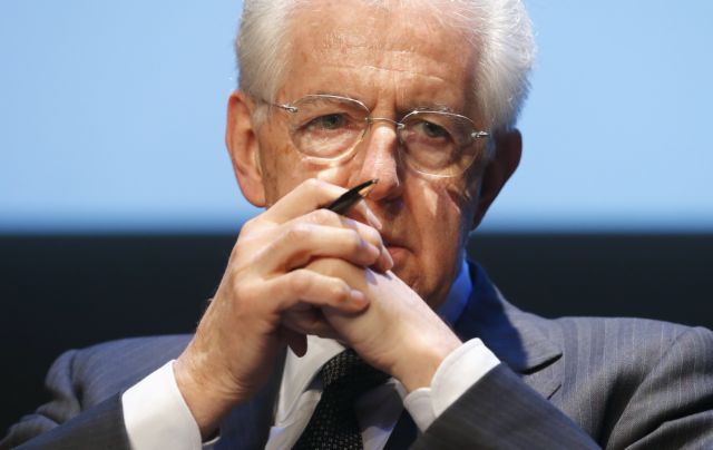 Χωρίς εμένα «θα είχαμε γίνει Ελλάδα», λέει στους Ιταλούς ο Μάριο Μόντι
