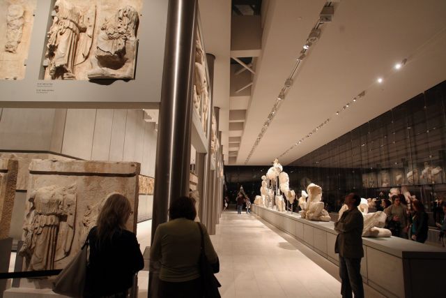 Διαμαρτύρονται οι εκπαιδευτικοί για την κατάργηση του ελευθέρας στα μουσεία