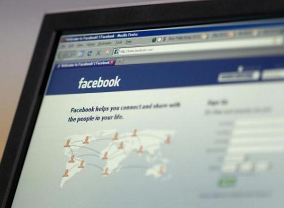 Επιβοηθητικό το Facebook για τους εφήβους με μαθησιακές δυσκολίες