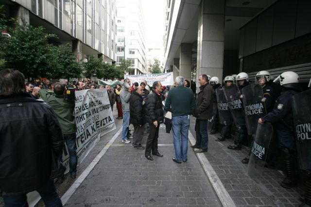 Σε σύσκεψη υπό τον πρωθυπουργό παραπέμπεται το θέμα των Ναυπηγείων