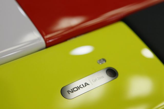 Πρόκληση το 2013 για Nokia, ΗΤC, RIM και «άλλους» κατασκευαστές smartphone