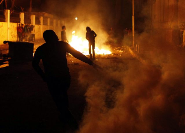 Νεκροί και βίαια επεισόδια κατά τις αντικυβερνητικές διαδηλώσεις στην Αίγυπτο