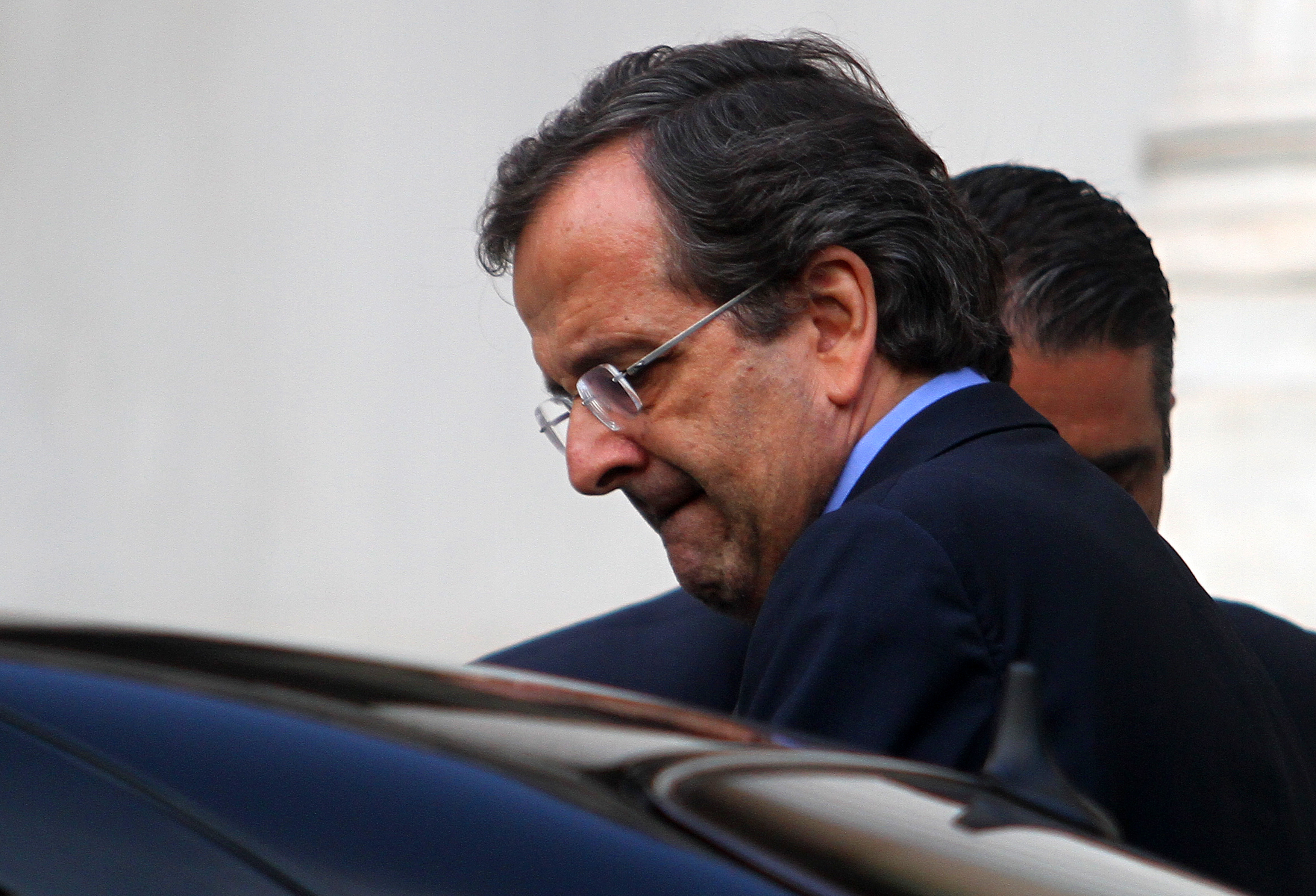 Σε ρυθμούς επιστράτευσης η κυβέρνηση εν όψει νέων μετώπων