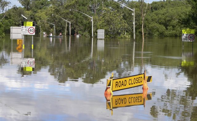 Εκτεταμένες πλημμύρες και τέσσερις νεκροί από την κακοκαιρία στην Αυστραλία