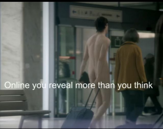 E.E.: «Online, αποκαλύπτετε πολύ περισσότερα απ’ όσα νομίζετε»