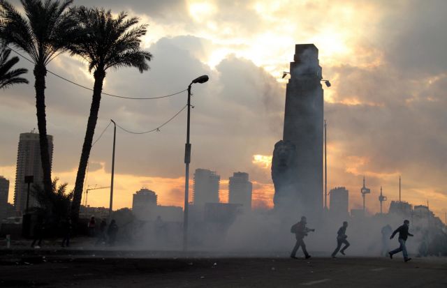 Στα «απαραίτητα» συντομεύει ο Μόρσι την επίσκεψή του στην Ευρώπη