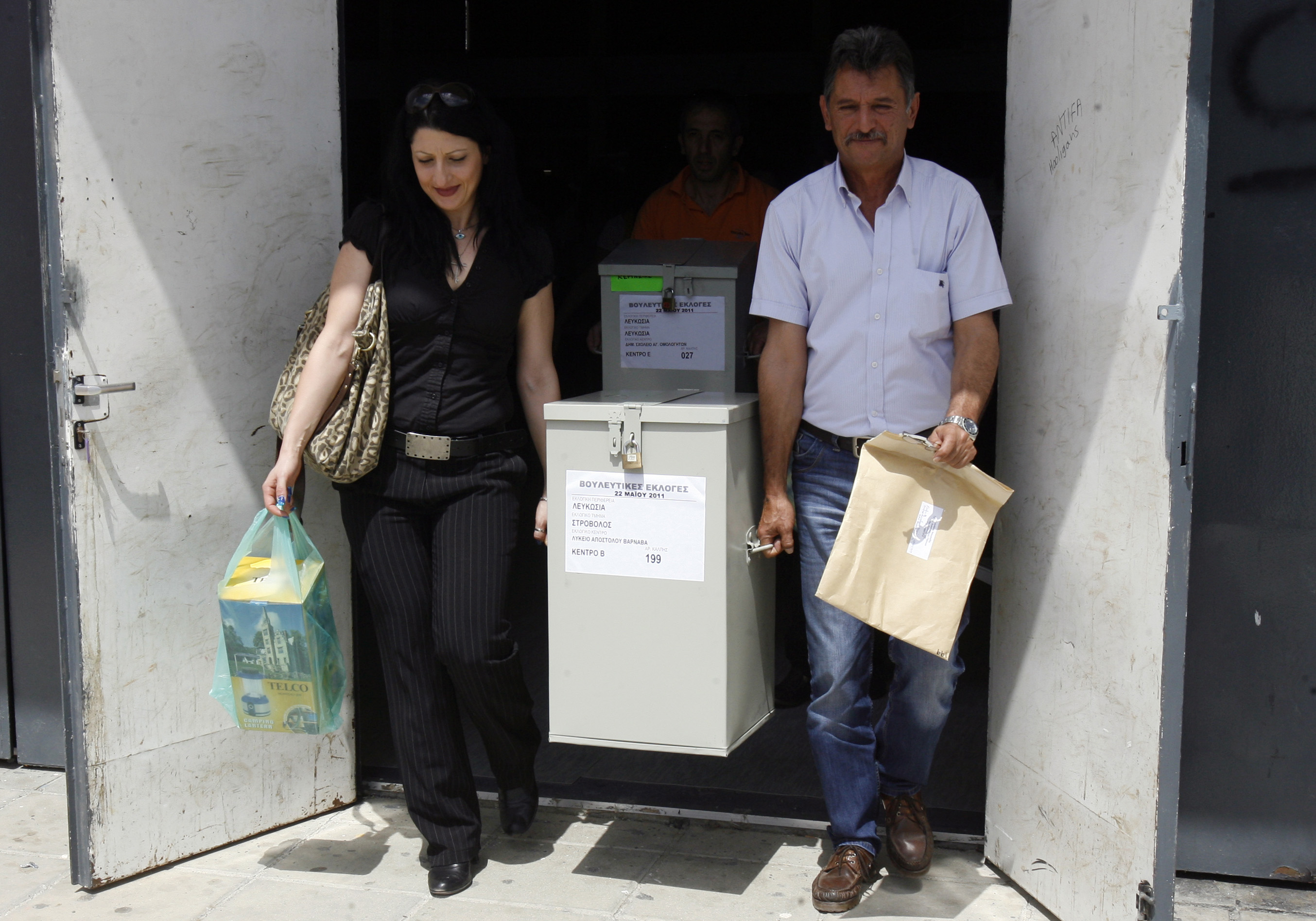 Γκάφα επιπέδου Γκίνες με τα ψηφοδέλτια των κυπριακών εκλογών