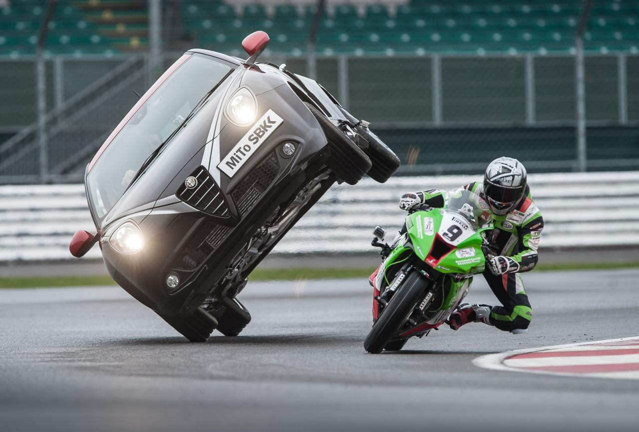 Alfa Romeo MiTo QV Superbike: Μια νέα έκδοχη της «επικίνδυνης» προσπέρασης