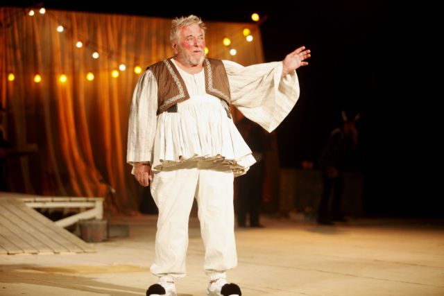 Στο νοσοκομείο με ελαφρά λοίμωξη αναπνευστικού ο Κ.Βουτσάς