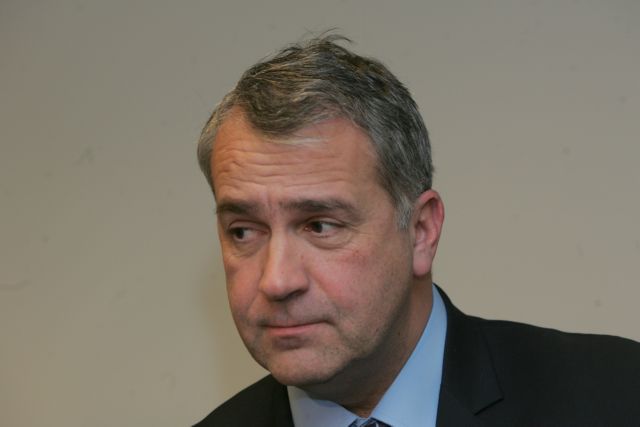 Ρίχνει τους τόνους ο Μάκης Βορίδης για τη φορολογία των ακινήτων