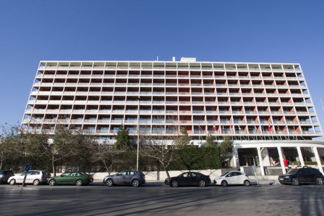 Τρεις προσφορές κατατέθηκαν για το «Μακεδονία Παλλάς»