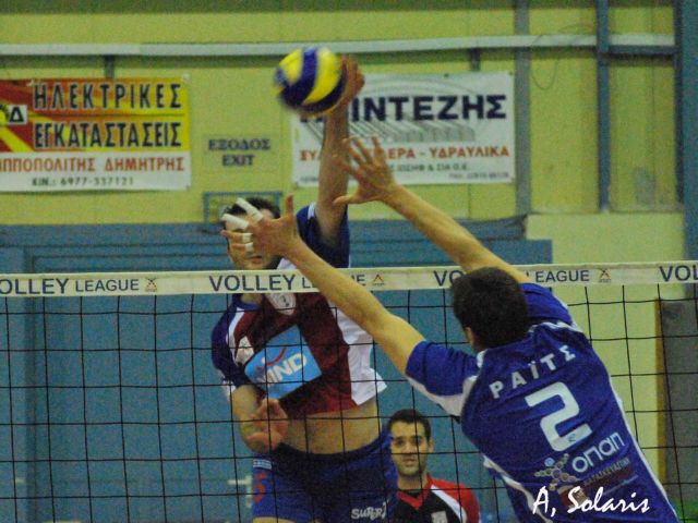 Ο Φοίνικας κέρασε… λουκούμι τον Εθνικό στη Σύρο