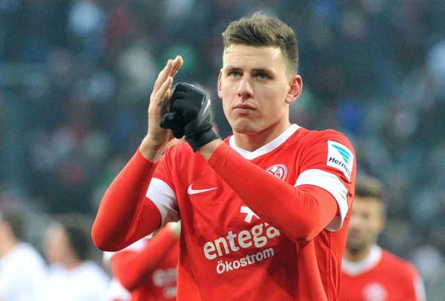 Παρέα στην πέμπτη θέση Φορτούνα, Αμβούργο και Μάιντς