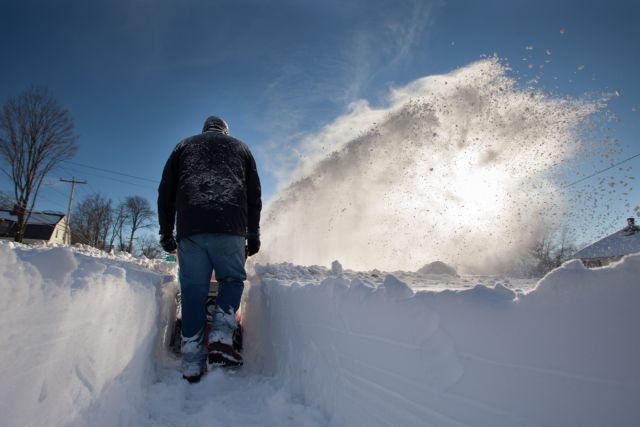 Εννέα νεκροί από τη σφοδρή χιονοθύελλα «Νέμο» στις ΗΠΑ
