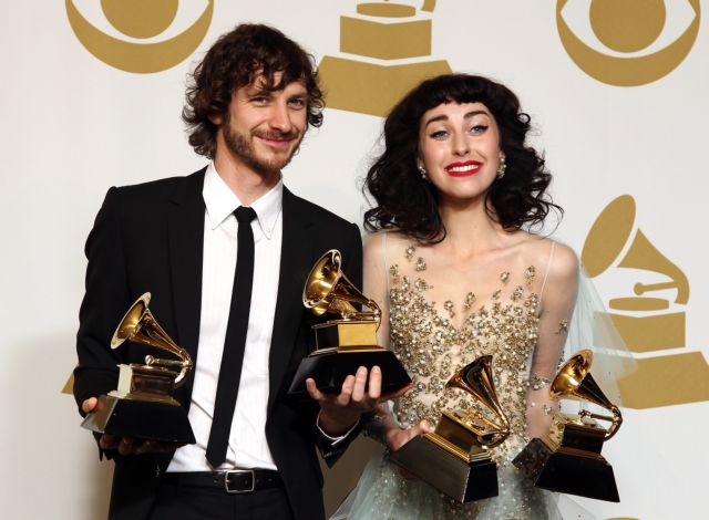 Διπλό Grammy για τον Gotye, το ένατο βραβείο στην καριέρα της για την Adele