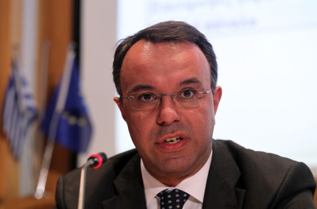 Πλεόνασμα 159 εκατ. ευρώ και μείωση εσόδων 9,3% τον Ιανουάριο