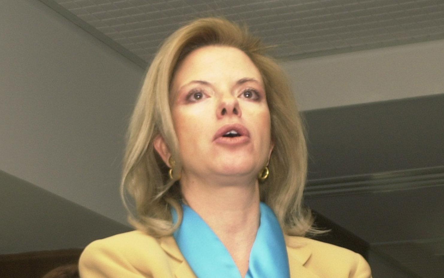 Επιστροφή της Ελίζας Βόζενμπεργκ στη Νέα Δημοκρατία