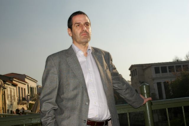 Υποτιμούν την άνοδο της άκρας Δεξιάς, είπε ο ιστορικός Μαρκ Μαζάουερ