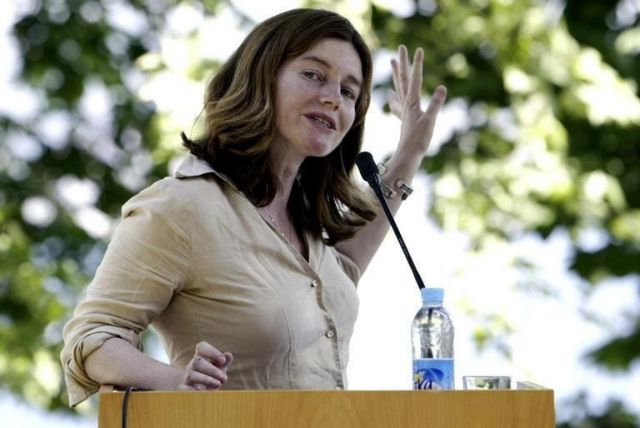 Γυναίκα για πρώτη φορά στα ηνία της εφημερίδας Le Monde