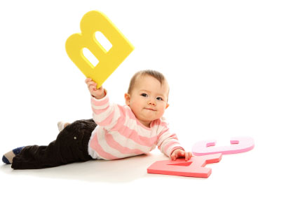 Από τον έβδομο μήνα διακρίνουν τις γλωσσικές διαφορές τα βρέφη