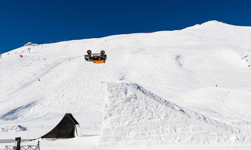 Ένα MINI που αψηφά τη βαρύτητα