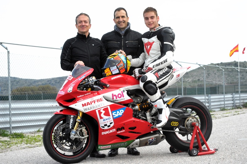 Ο Γ. Παπασταύρου αναβάτης της KOSMOCAR – EKO Ducati Team