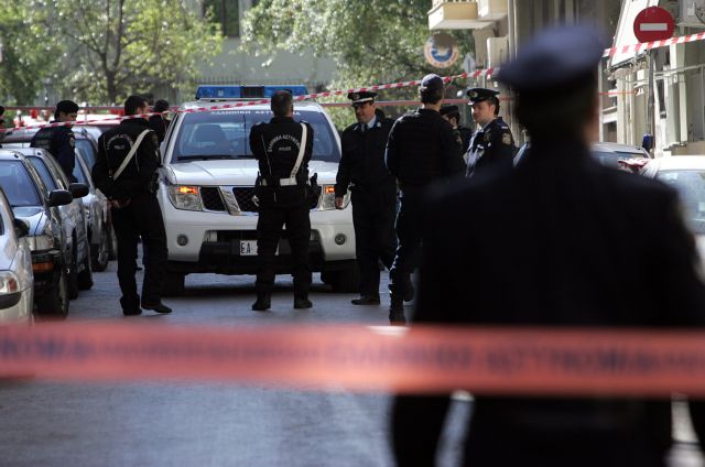 Φάρσες τα τηλεφωνήματα για βόμβες στο Κέντρο, άνοιξαν οι δρόμοι