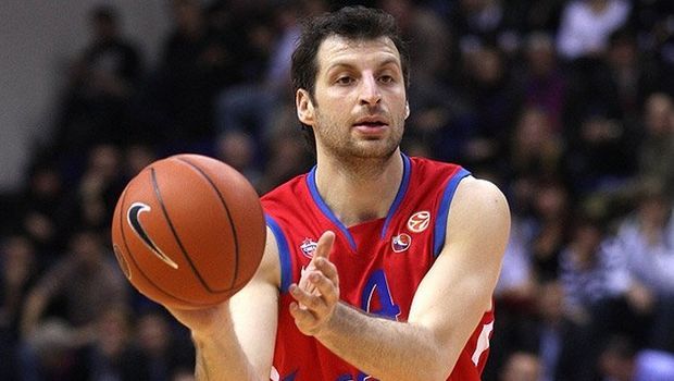 Κράτησε Παπαλουκά, έδιωξε Κρίστμας η ΤΣΣΚΑ