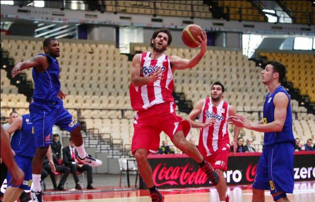 Με κορυφαίο τον Περπέρογλου, ο Ολυμπιακός «μάδησε» το Περιστέρι