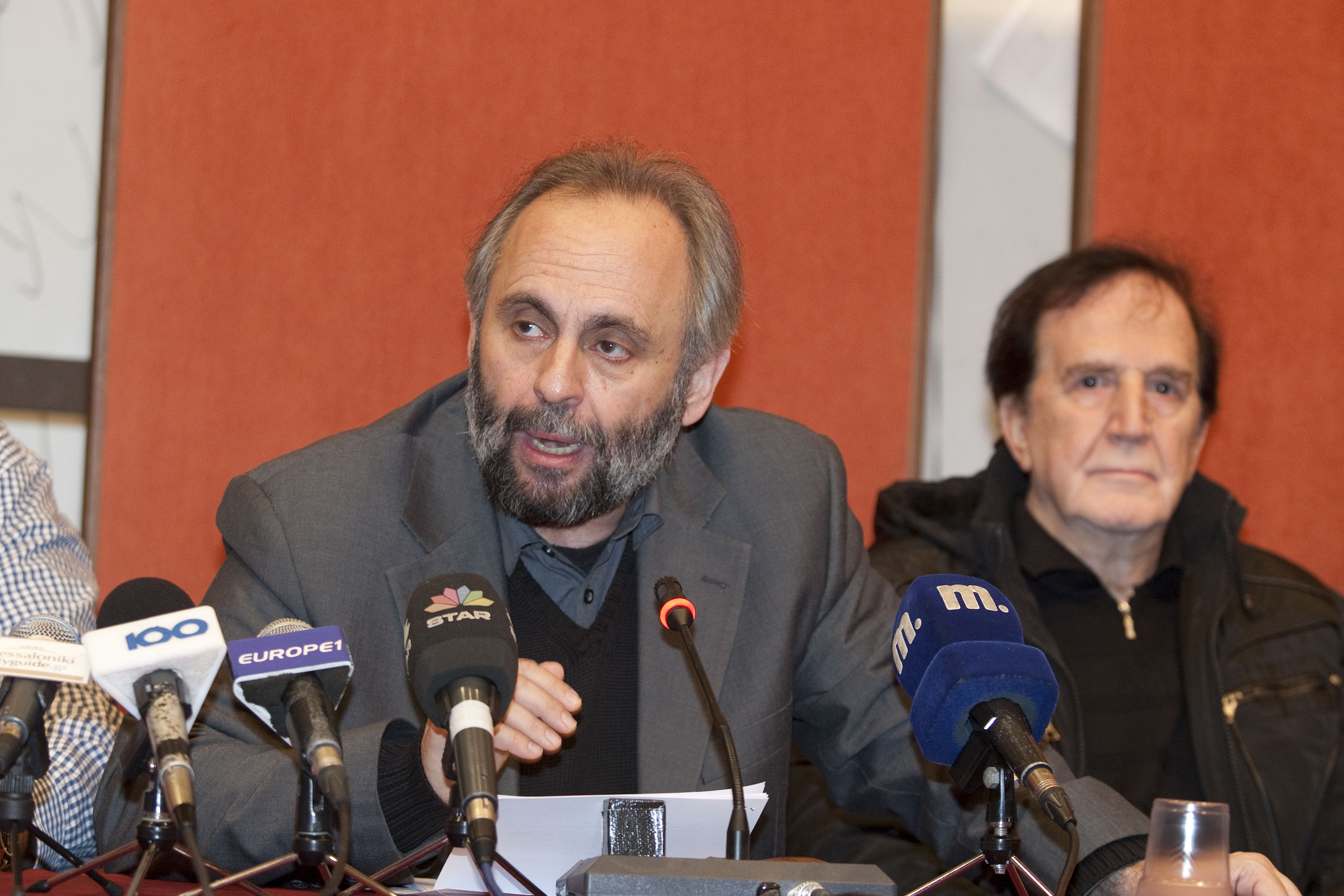 Παραμένει στο τιμόνι του ΚΘΒΕ ο Σωτήρης Χατζάκης