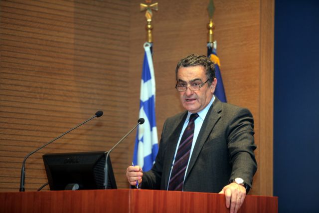 Υπό επεξεργασία το νέο νομοσχέδιο για την ιθαγένεια, λέει ο Χαρ.Αθανασίου